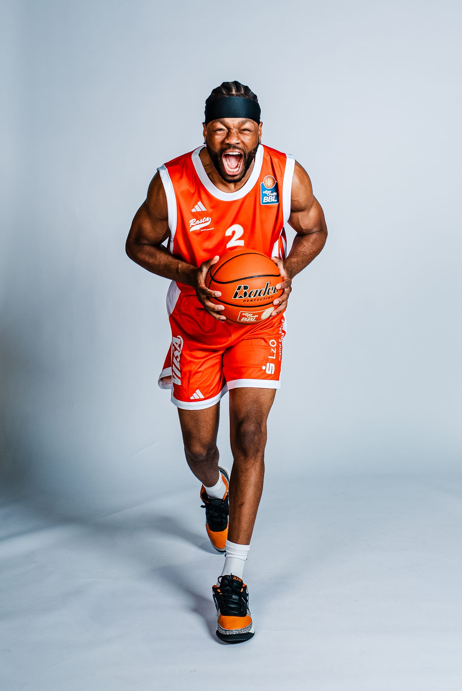 LLoyd Pandi im BBL RASTA Home-Trikot