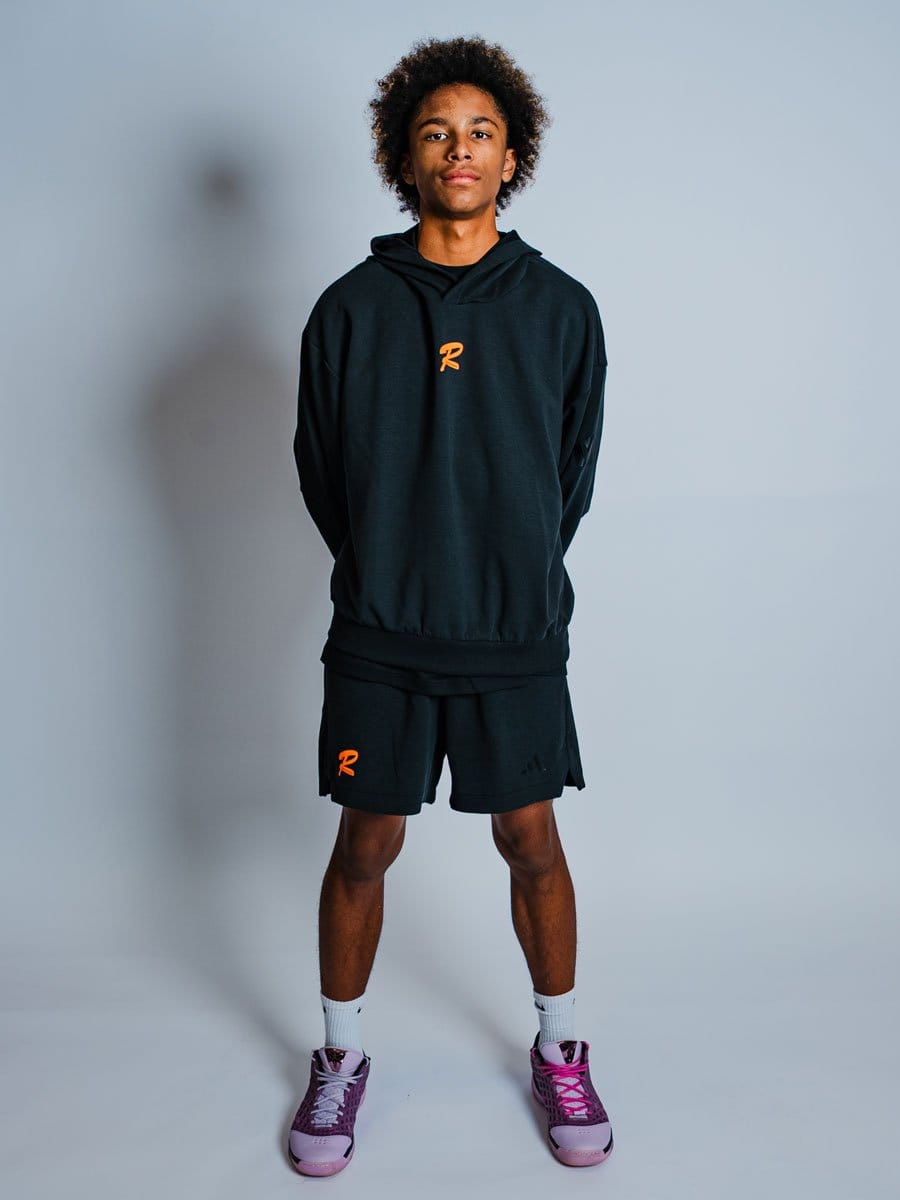 Schwarzer RASTA Vechta Hoodie mit orangem R vorne