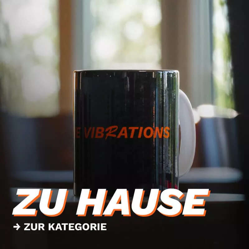 Tasse im Büro Kachel für den Zu Hause Bereich.