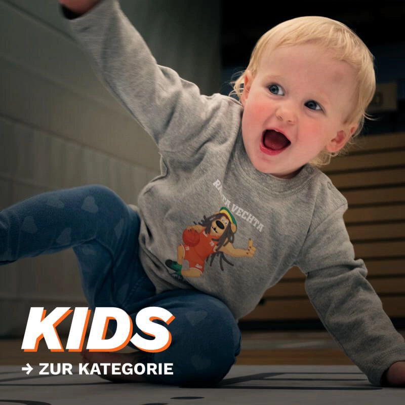 Kleinkind das turnt Kachel für den Kids Bereich.